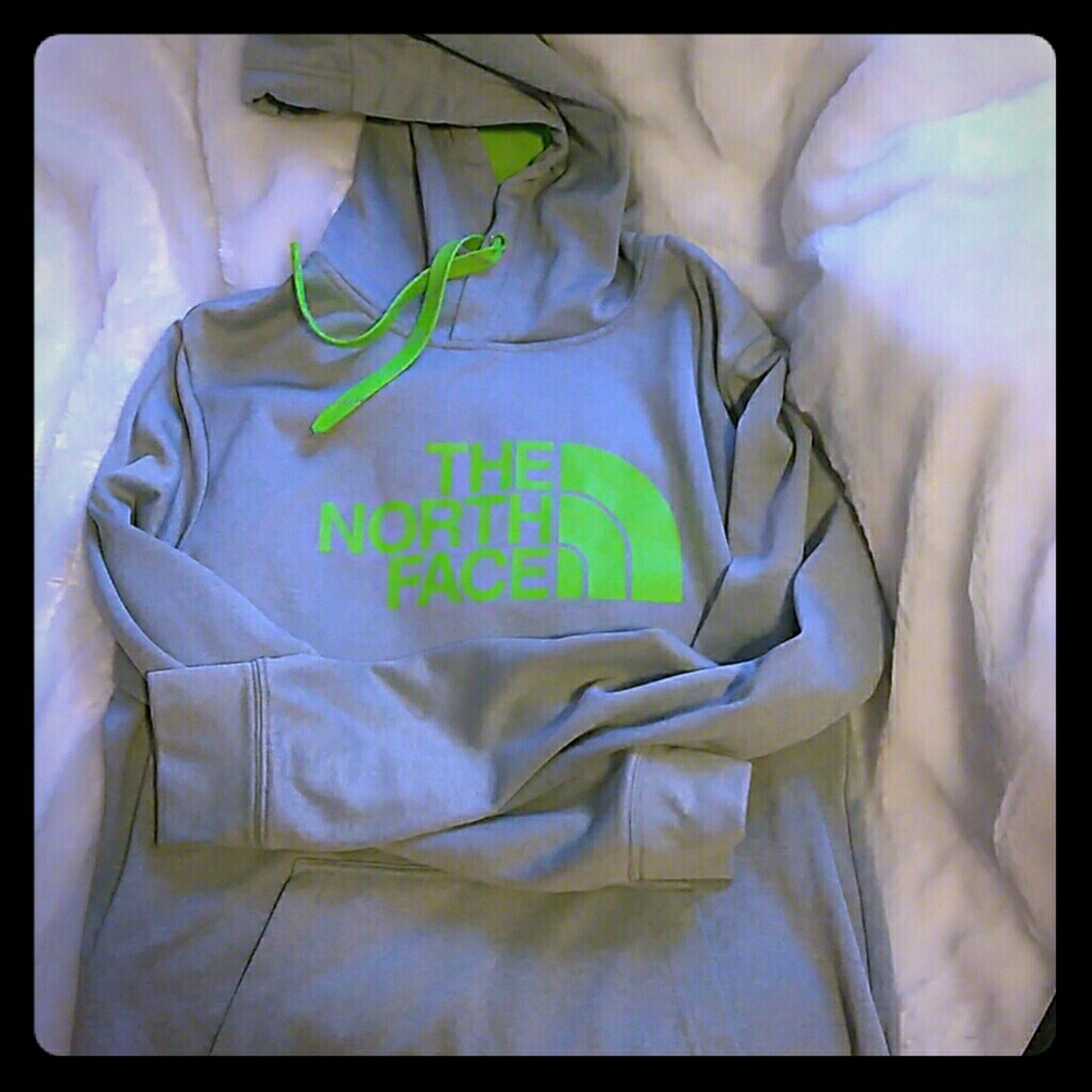 The north face sweater